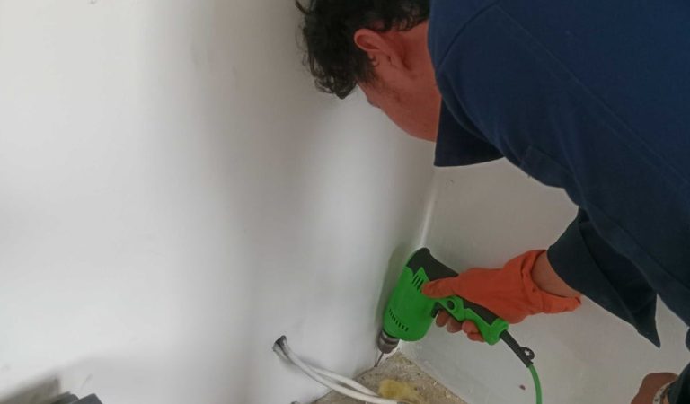 Tim Macropest Membasmi Rayap 02